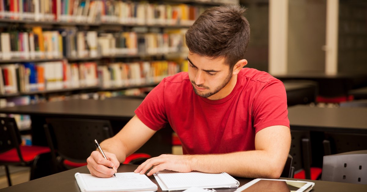 male-student-studying1